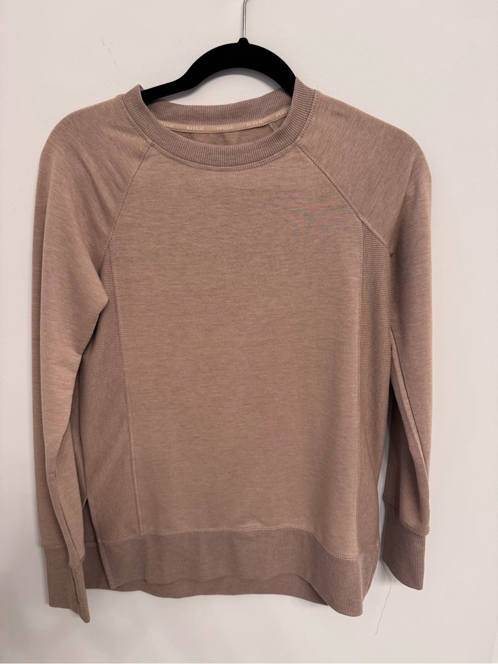 NWOT RBX Women's Crewneck Long-Sleeve Top in Taupe